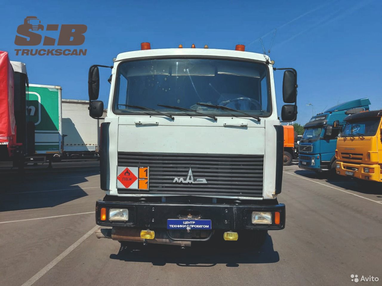 Бензовоз МАЗ 56216