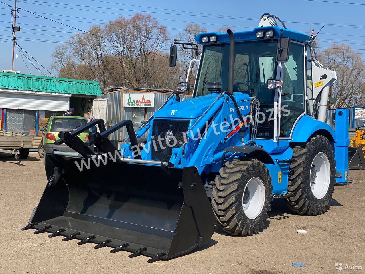 Экскаватор-погрузчик Pi Makina Pi1022A