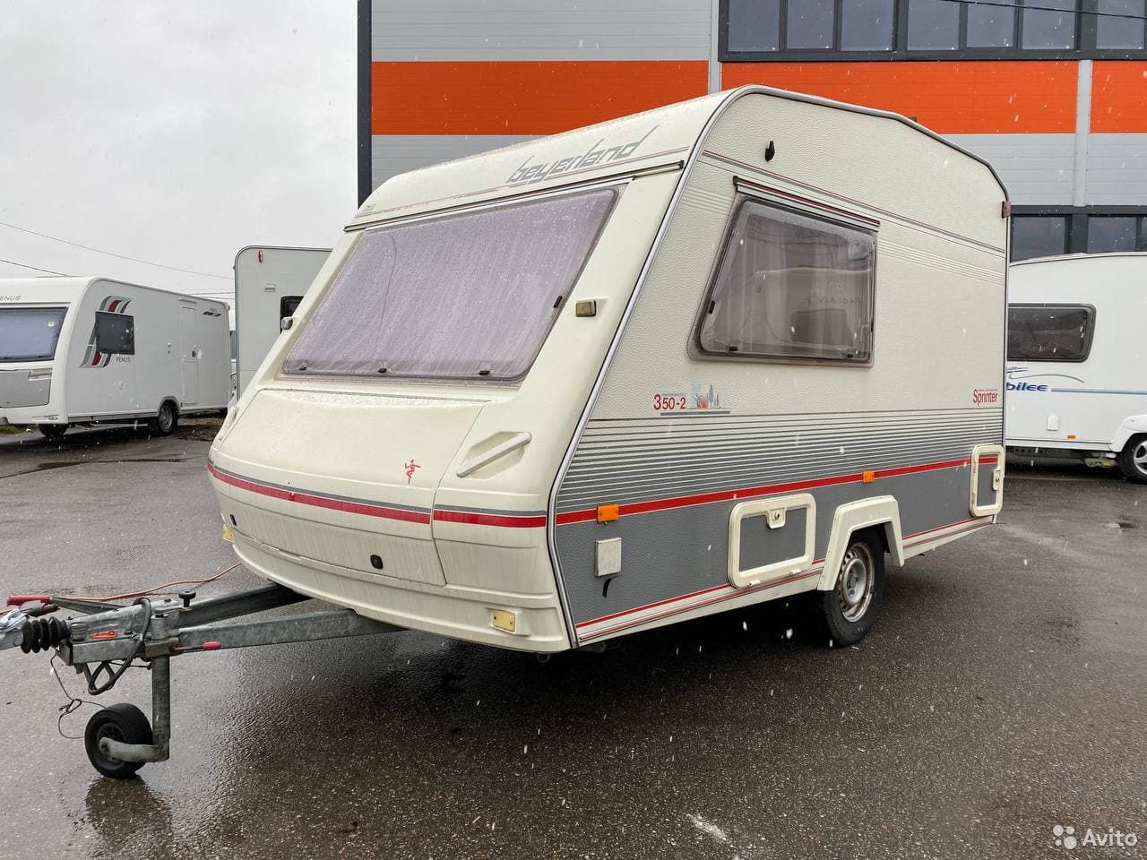Прицеп-дача (кемпер) Beyerland Sprinter 350