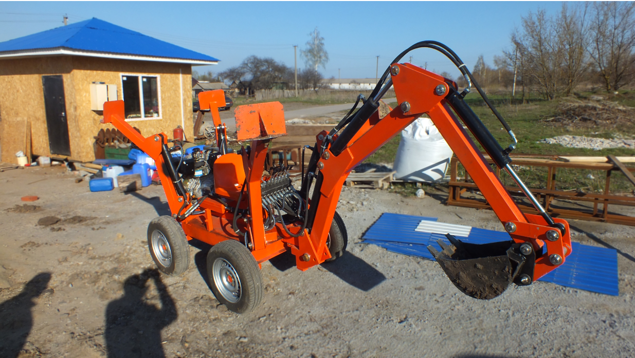 Прицепной экскаватор DIGGER 2500-Г