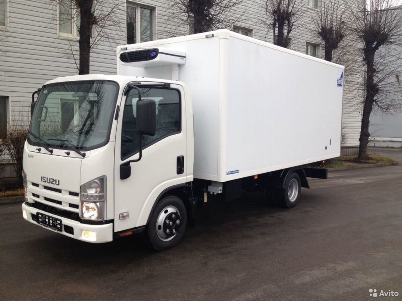 Рефрижераторный фургон Isuzu ELF 3.5 / NMR85H