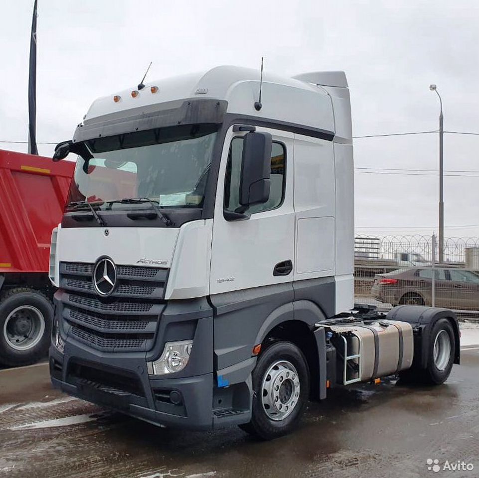 Седельный тягач Mercedes-Benz Actros NEW 1842LS CKD
