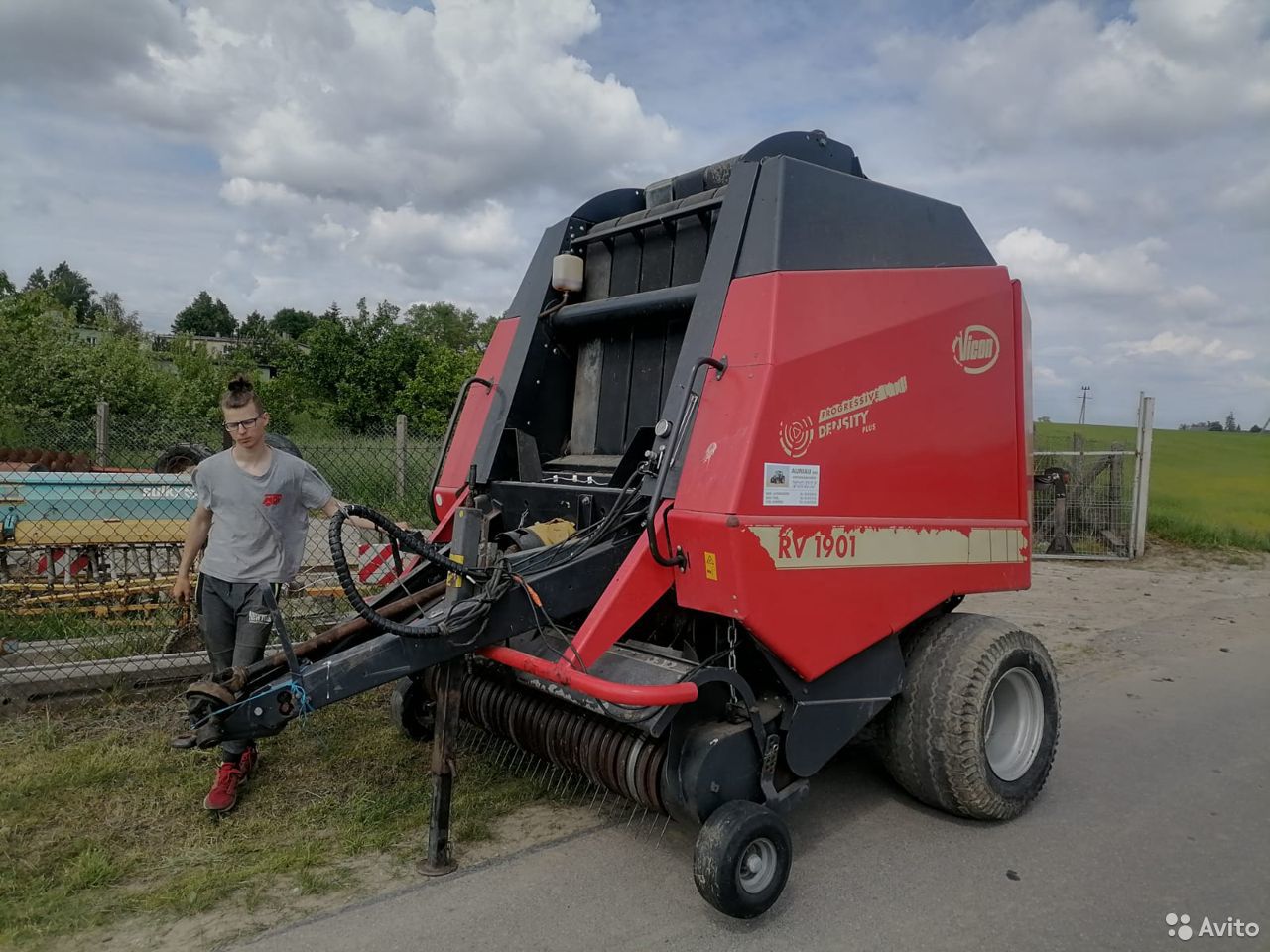 Пресс-подборщик Vicon RV1901