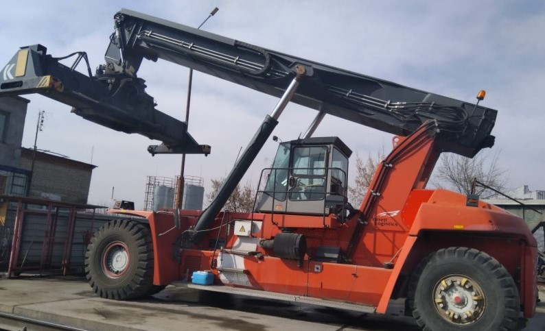 Ричстакер Kalmar DFR450-65S5
