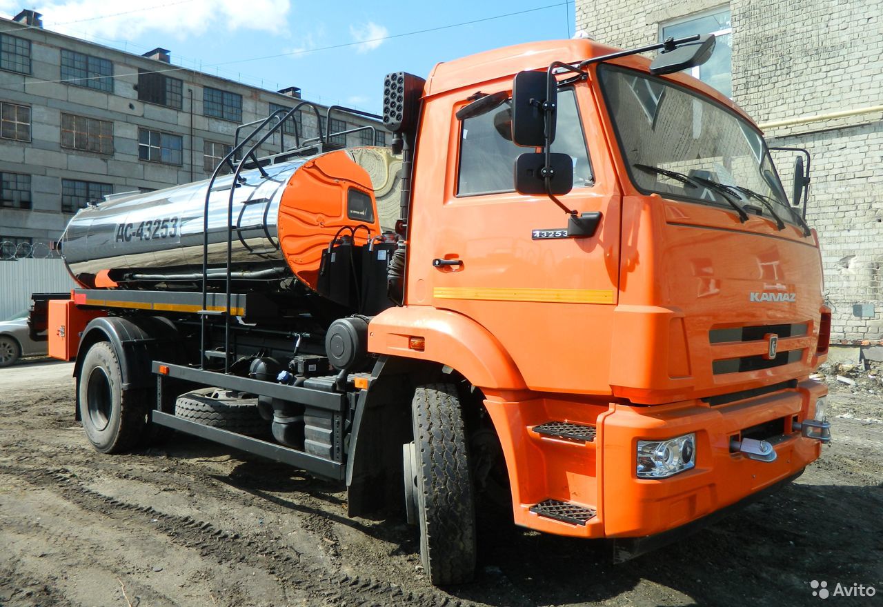 Автогудронатор КамАЗ 43253-3010 ДС-43253
