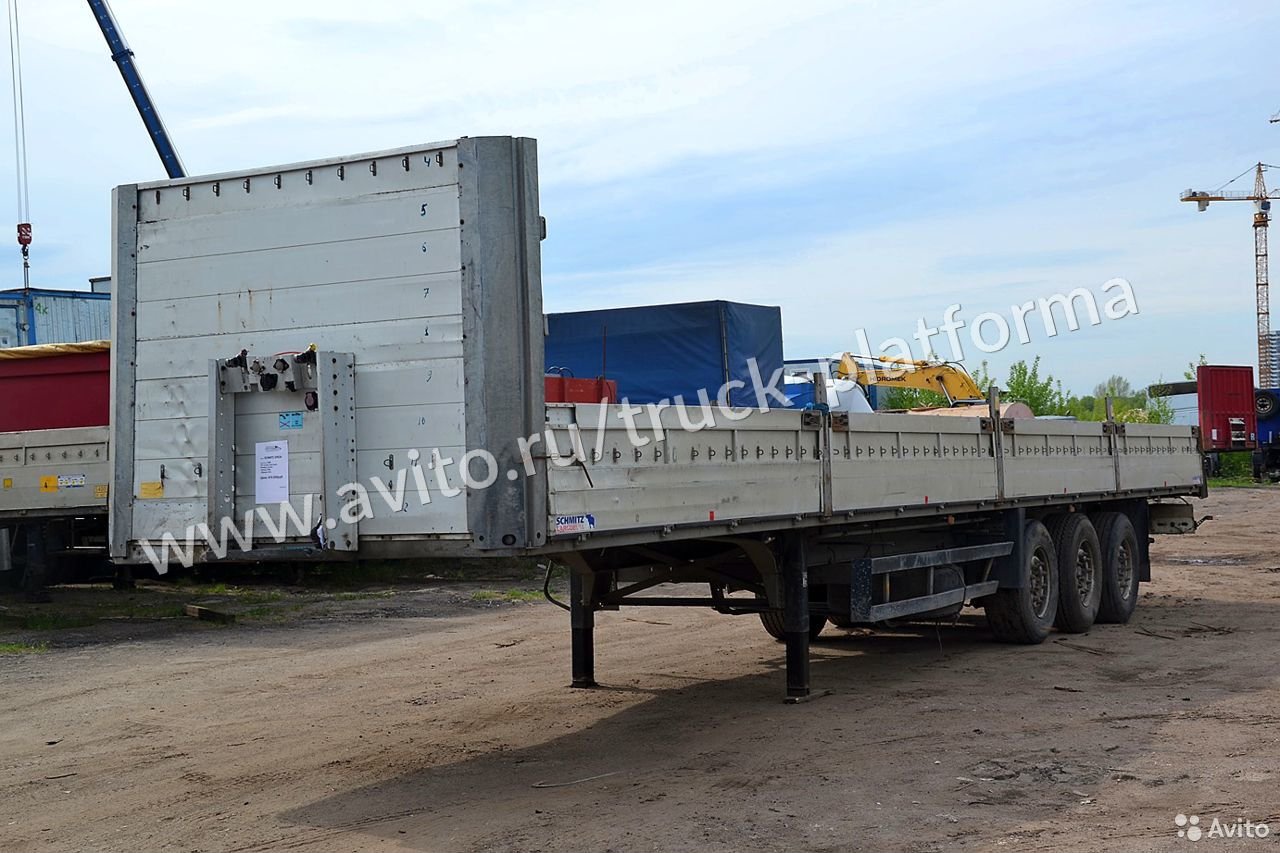 Бортовой полуприцеп Schmitz Cargobull SPR24
