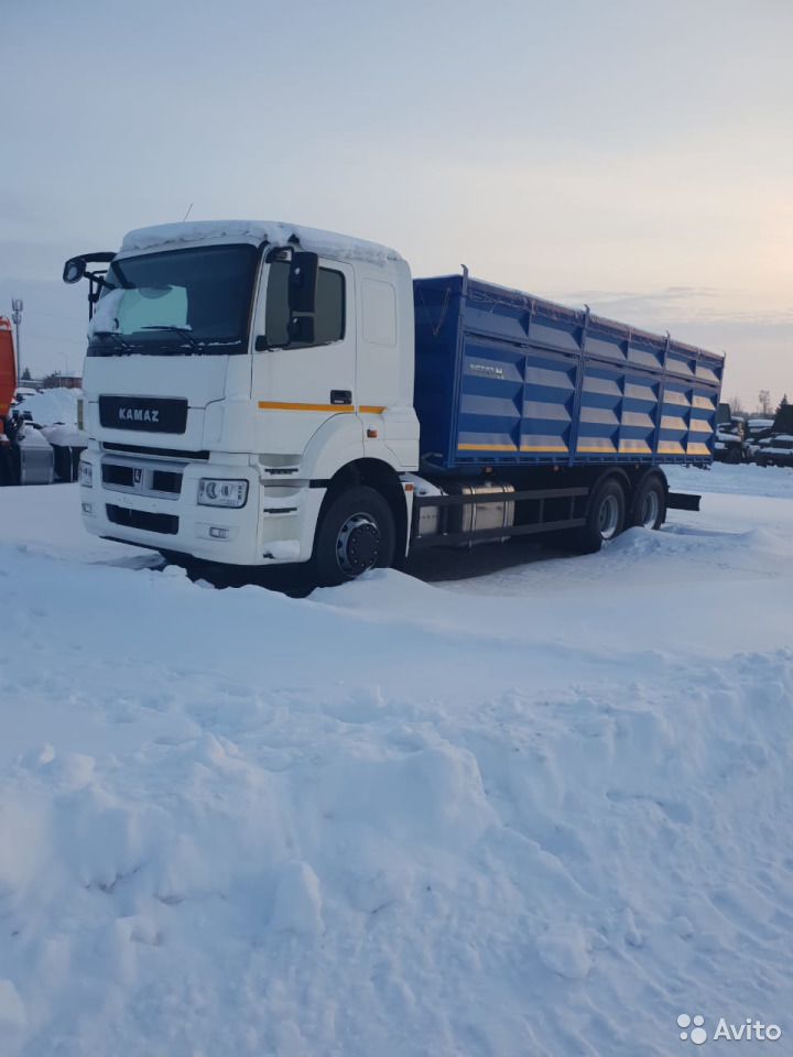 Зерновоз КамАЗ Нефаз 65207