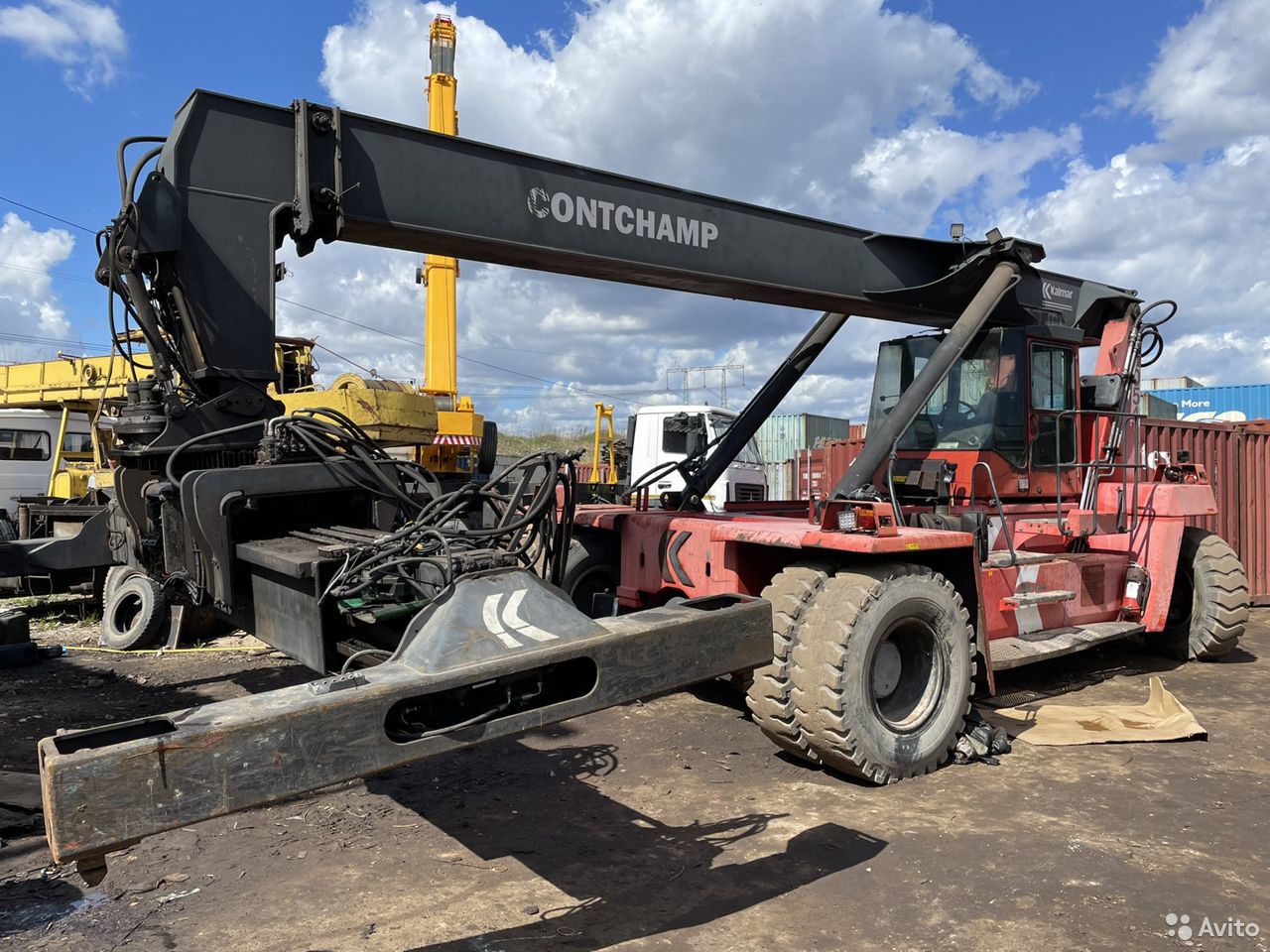 Ричстакер Kalmar DRD100
