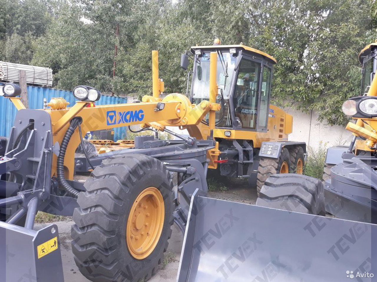Автогрейдер XCMG GR215A