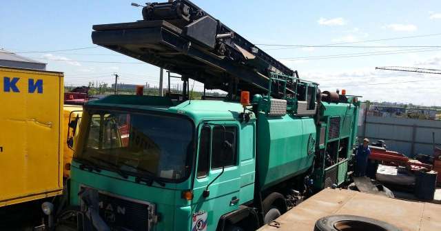Укладчик сларри-сил BREINING FL на шасси MAN 8x4