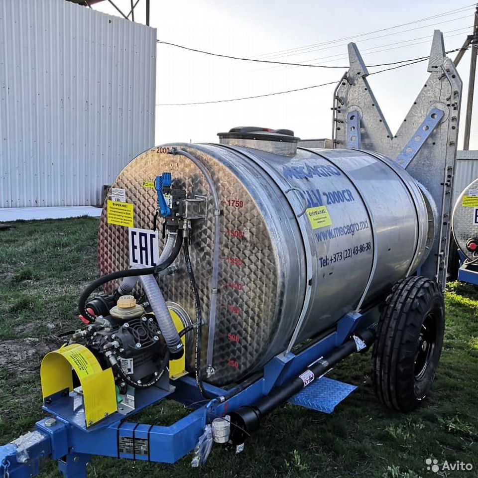 Прицепной опрыскиватель MECAGRO SLV 2000 (садовый)