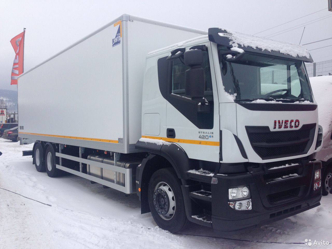 Изотермический грузовик Iveco Stralis 260