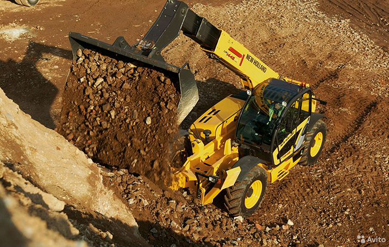 Телескопический погрузчик New Holland LM1445