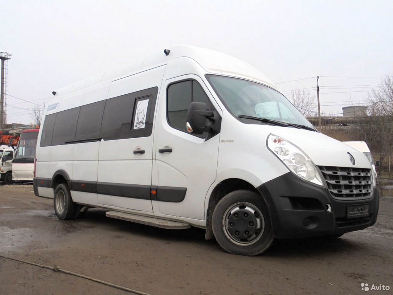 Микроавтобус Renault Master