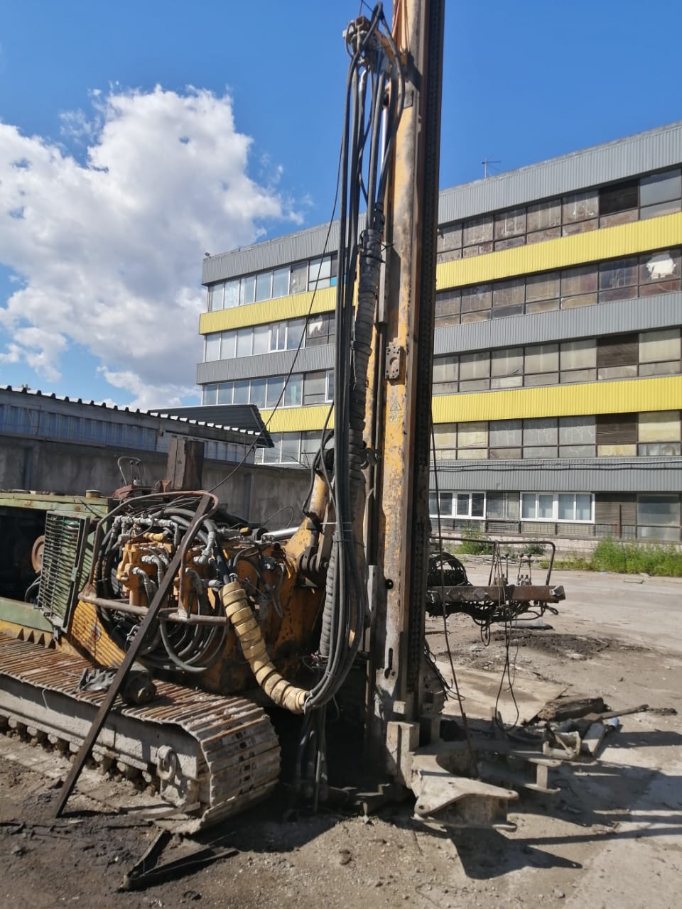 Сваебойная установка (копер) KLEEM KR 709-1