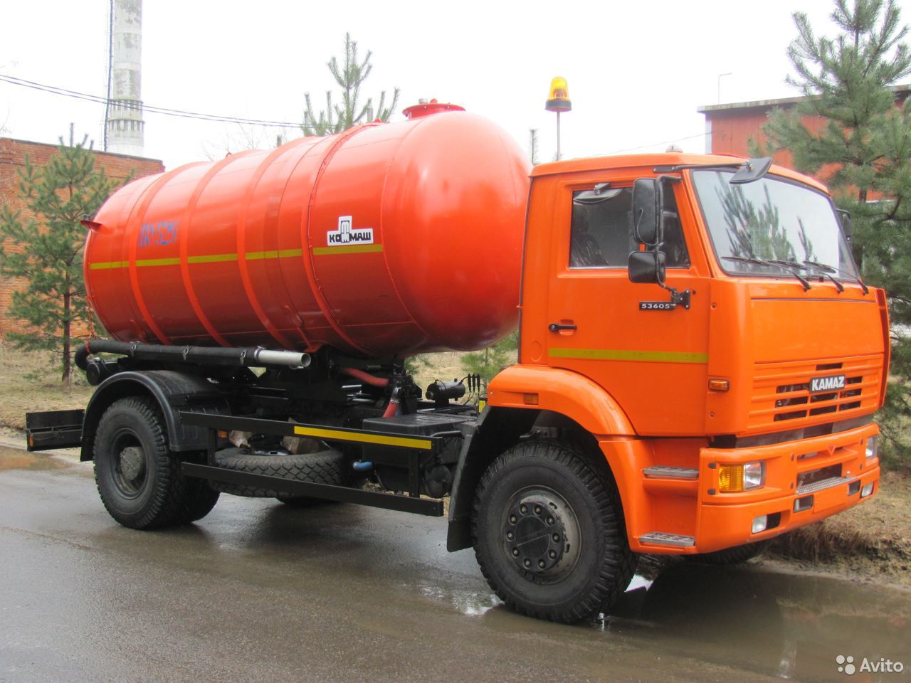 Ассенизатор КамАЗ 53605-773950-48 КО-529-14