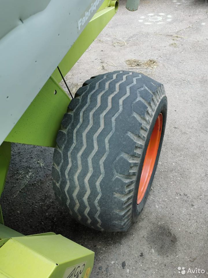 Пресс-подборщик Claas Variant 180