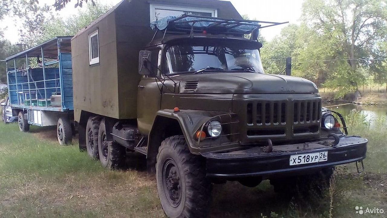 Транспортно-бытовая машина (ТБМ) ЗИЛ 131 трехмостовый с прицепом