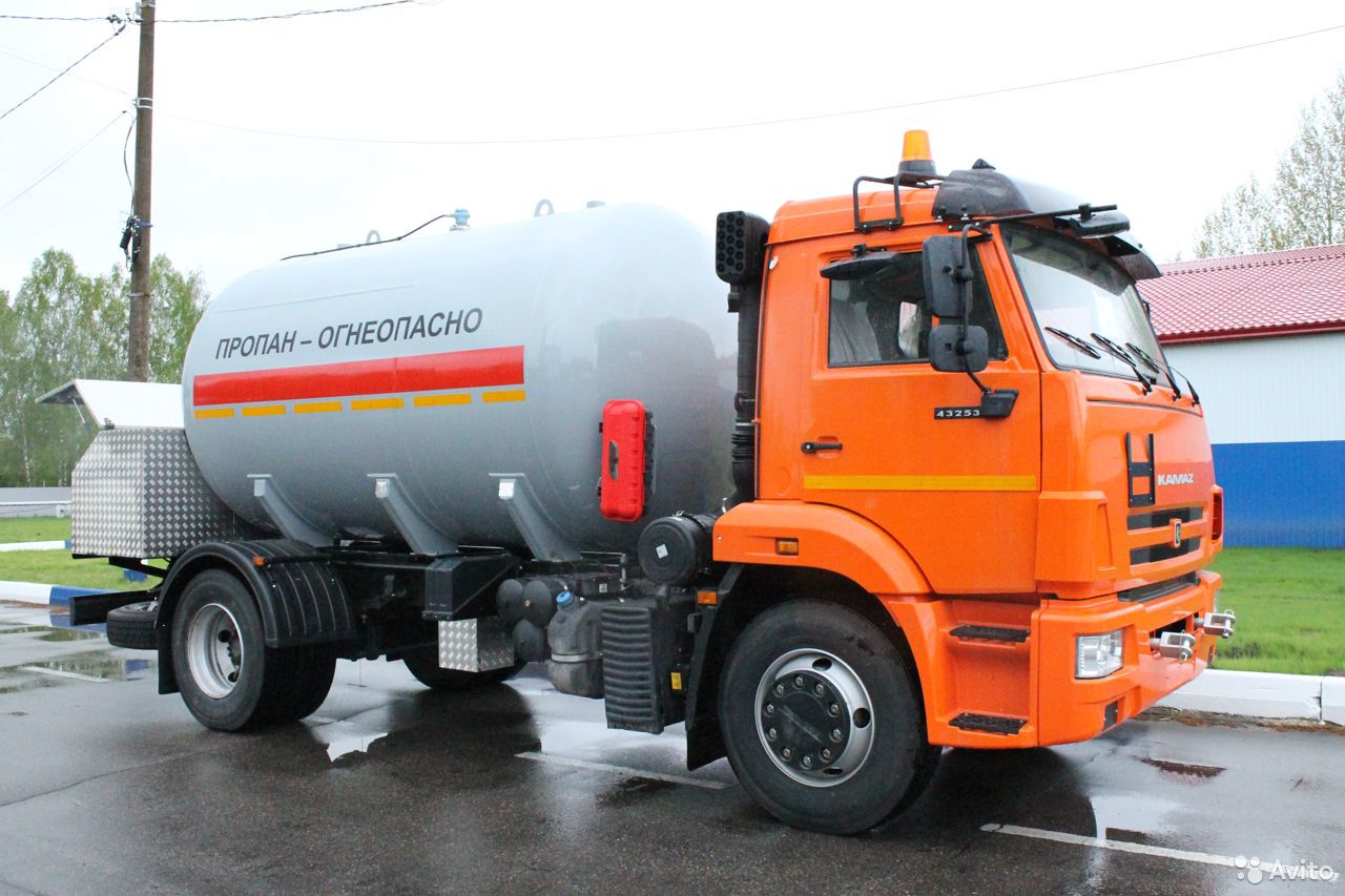 Газовоз КамАЗ 43253 АЦТ-12 м3