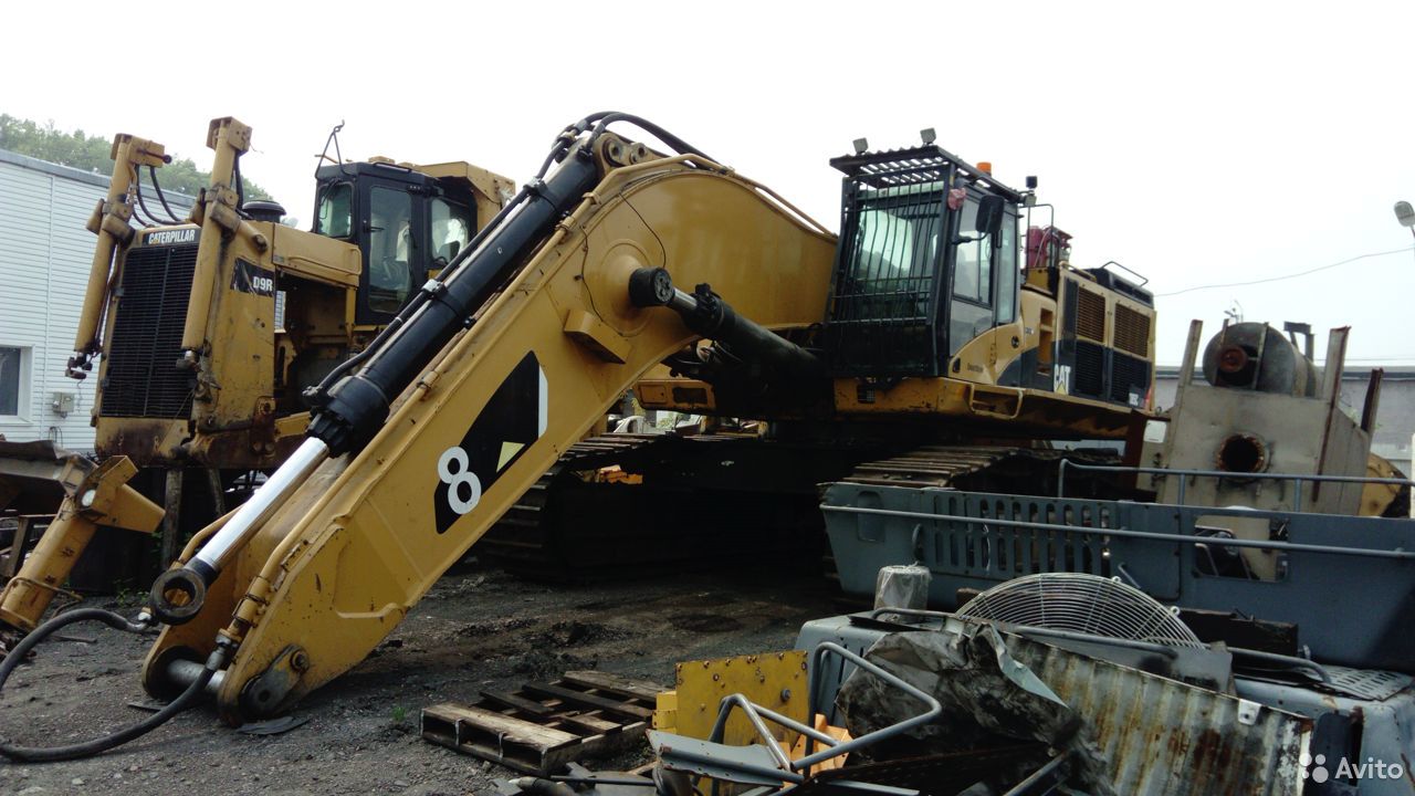 Гусеничный экскаватор Caterpillar 385C