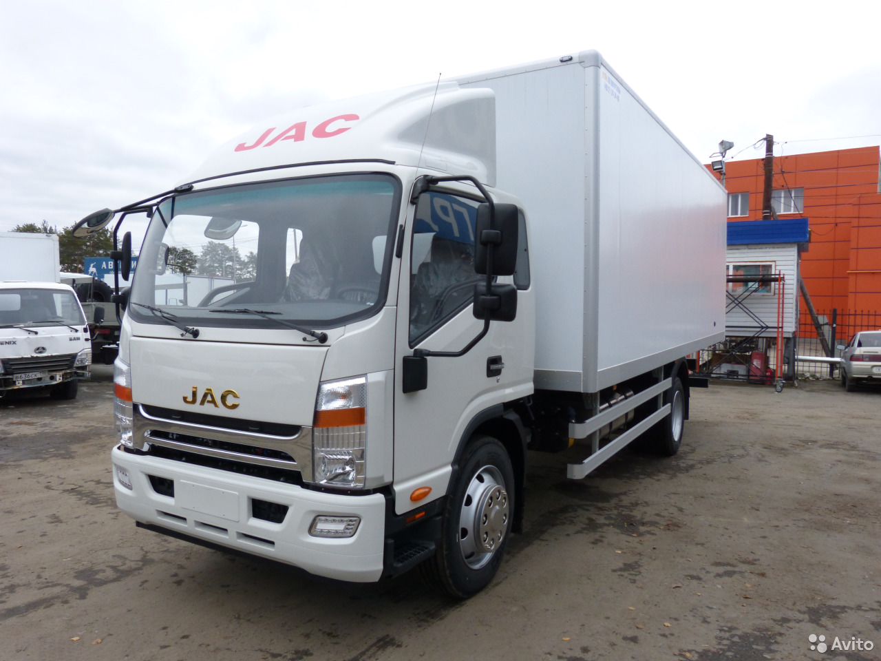 Изотермический фургон JAC 120