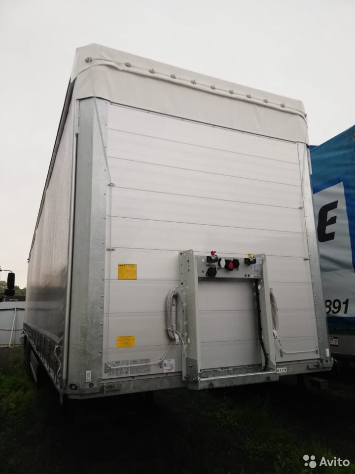 Тентованный полуприцеп Schmitz Cargobull