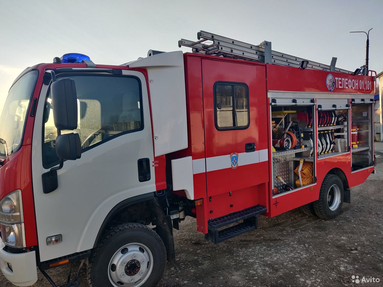 Пожарная машина ISUZU NPS75 4x4 АЦ