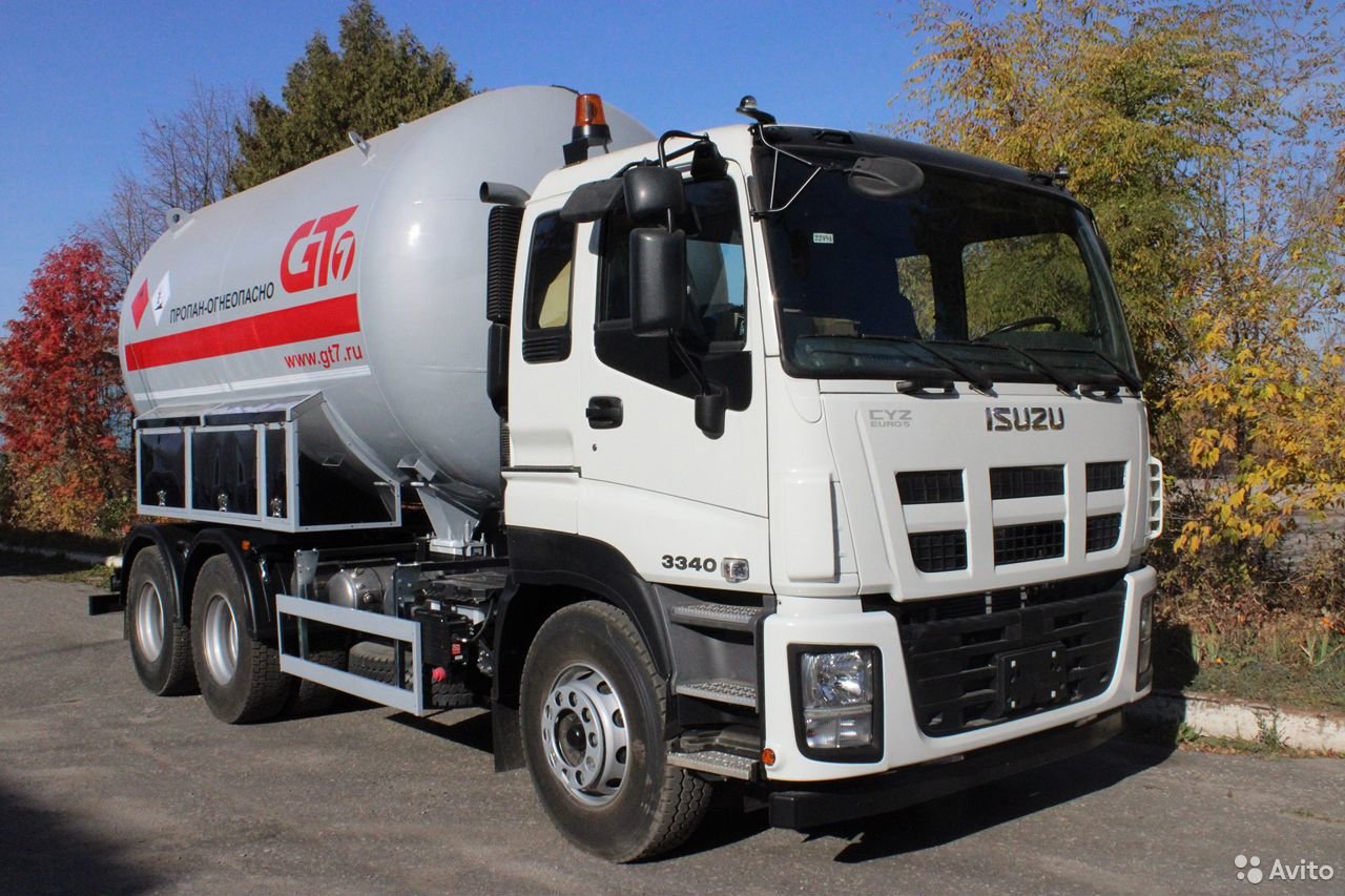 Газовоз Isuzu Giga