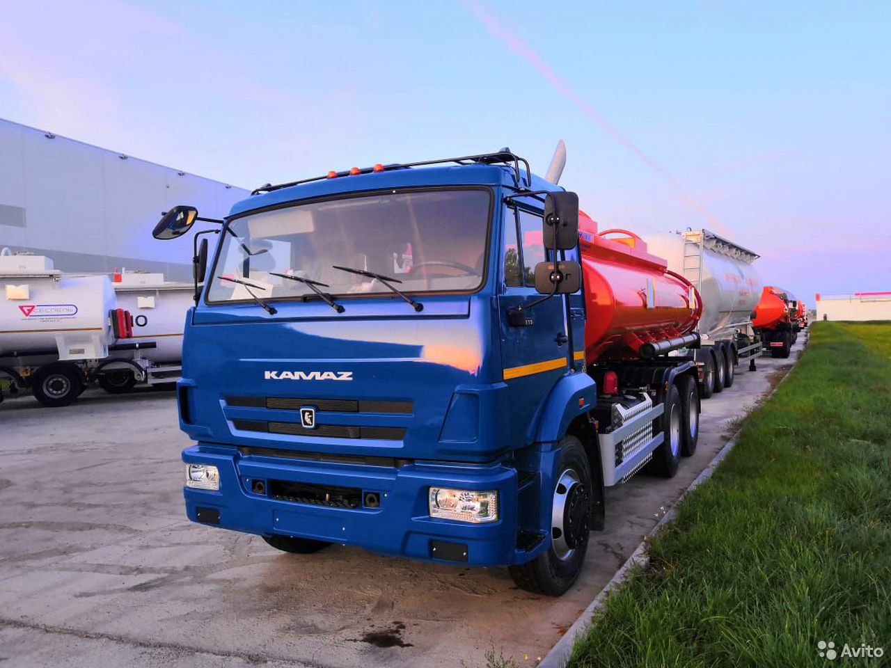 Бензовоз КамАЗ АТЗ Сеспель RK3312