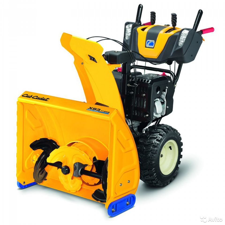 Ручной снегоуборщик Cub Cadet XS3 71 SWE