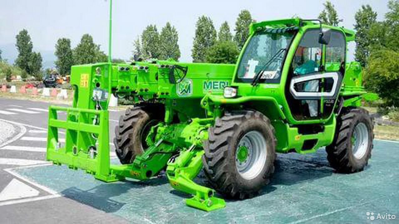 Телескопический погрузчик merlo P 50.18