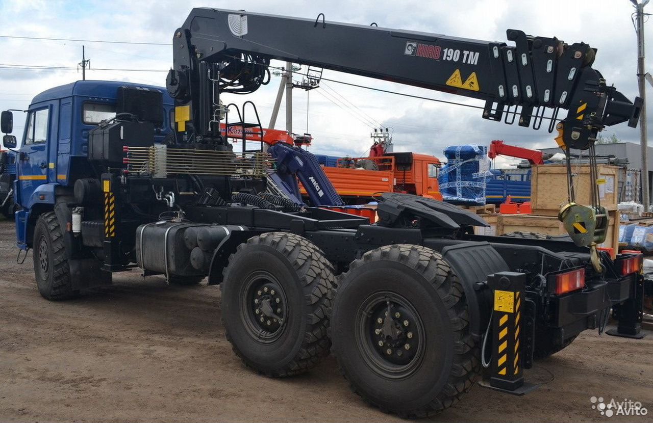 Седельный тягач КамАЗ 53504 с КМУ Hiab 190