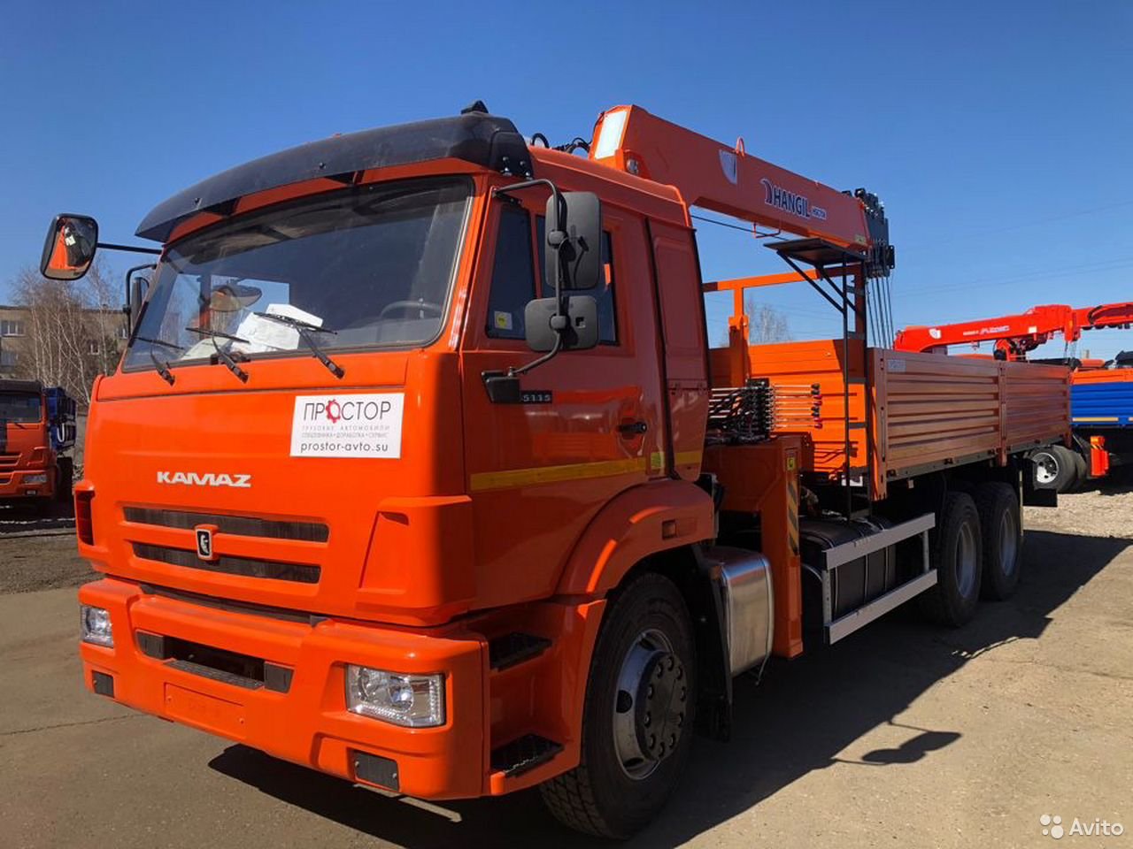 Бортовой грузовик с КМУ КамАЗ 65115 с КМУ Hangil 756