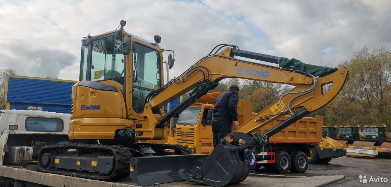 Мини-экскаватор XCMG XE35U
