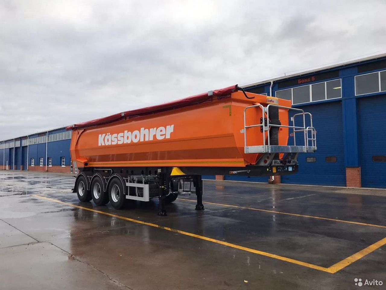 Самосвальный полуприцеп Kassbohrer DL 32 м3