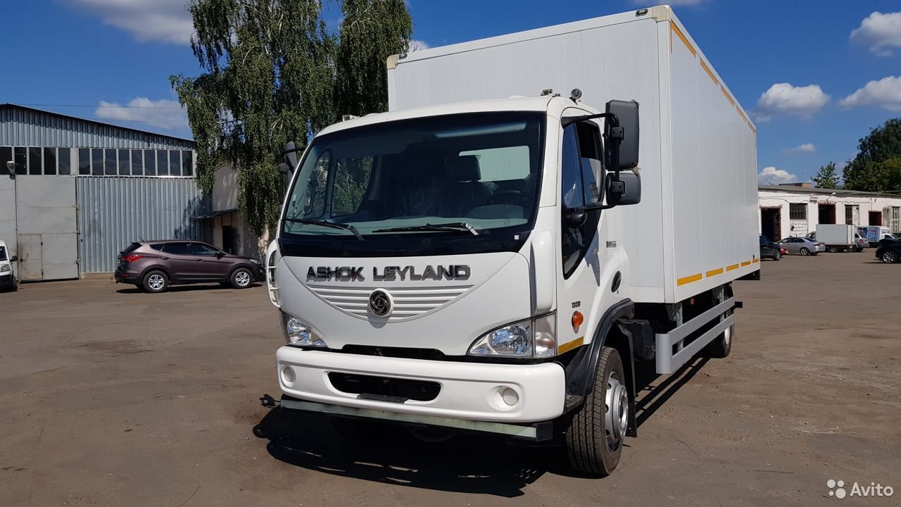 Промтоварный фургон Ashok Leyland Boss 1223 (Avia D120)