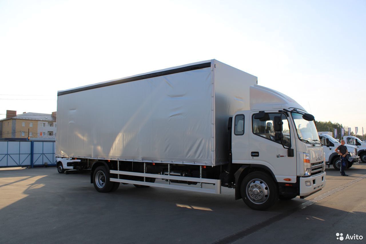 Тентованный грузовик JAC N120