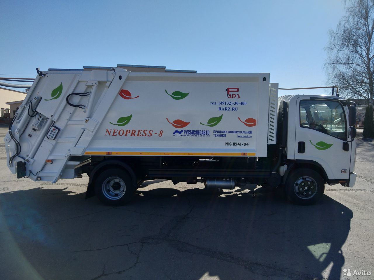 Мусоровоз РАРЗ МК-8541-04 на шасси Isuzu NQR90L-K