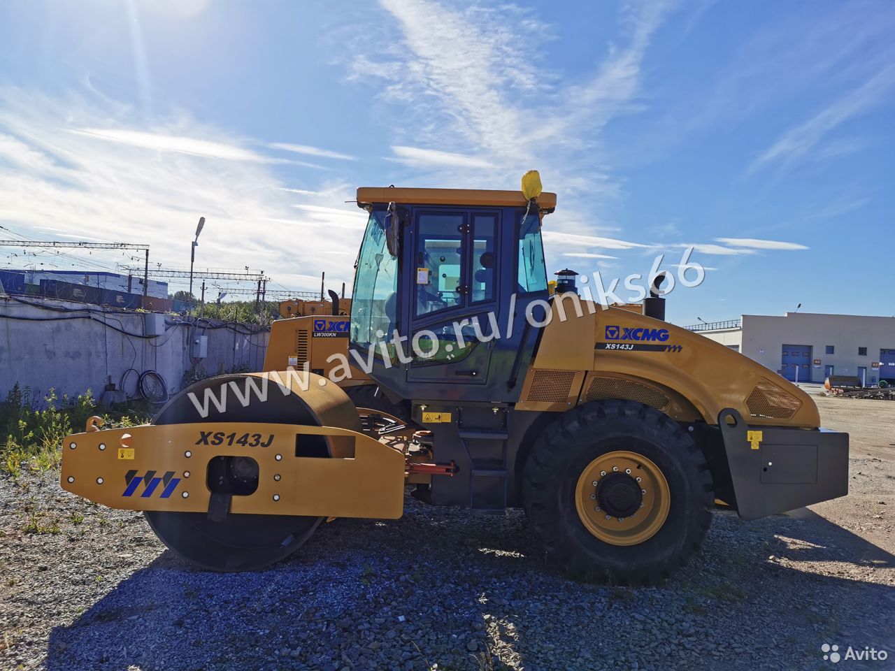 Грунтовый каток XCMG XS143J