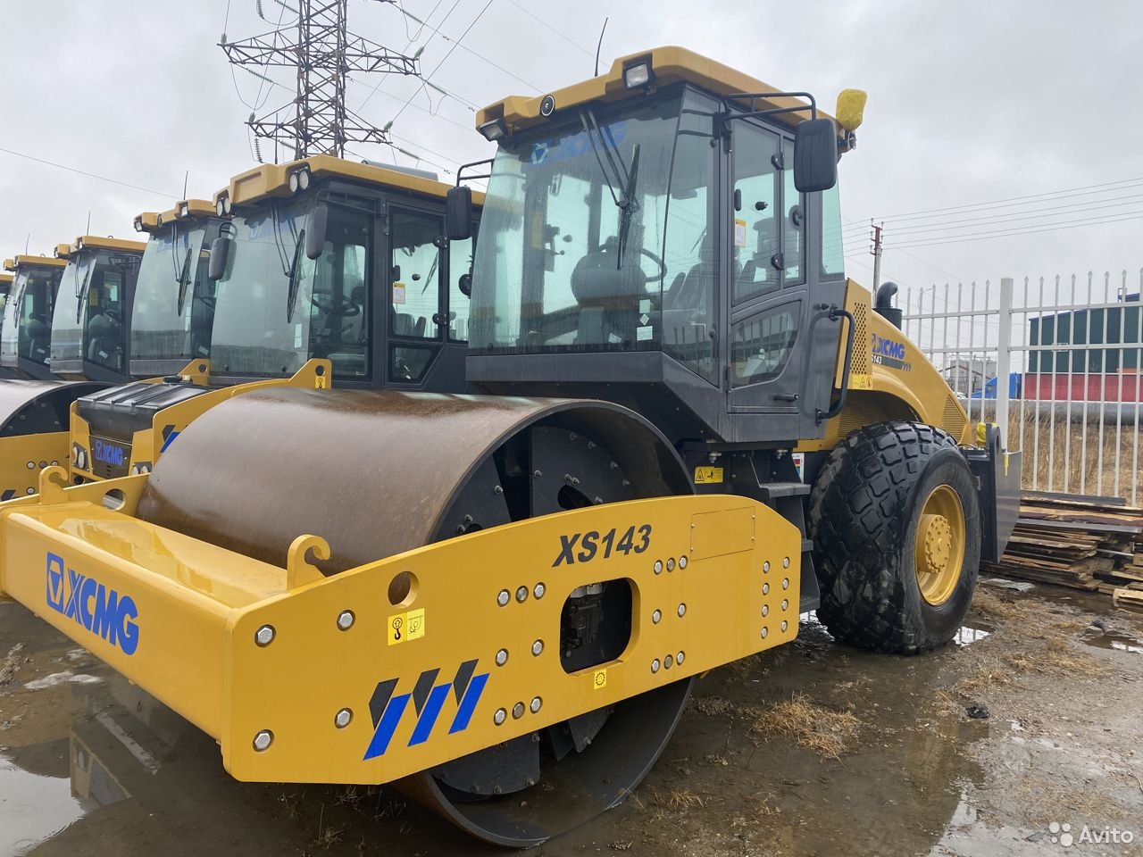 Грунтовый каток XCMG XS143