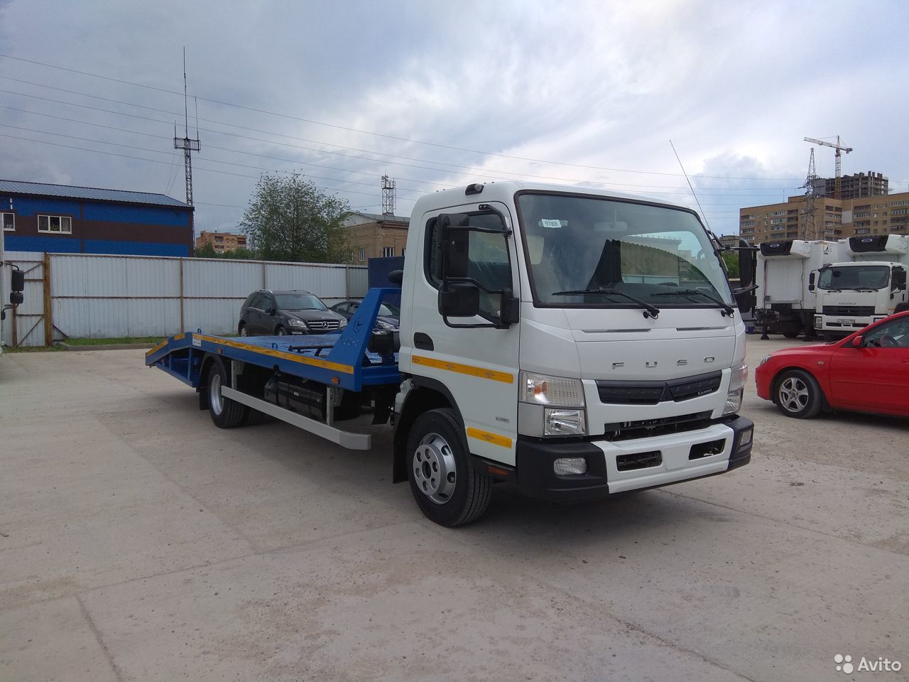 Эвакуатор Mitsubishi Fuso Canter