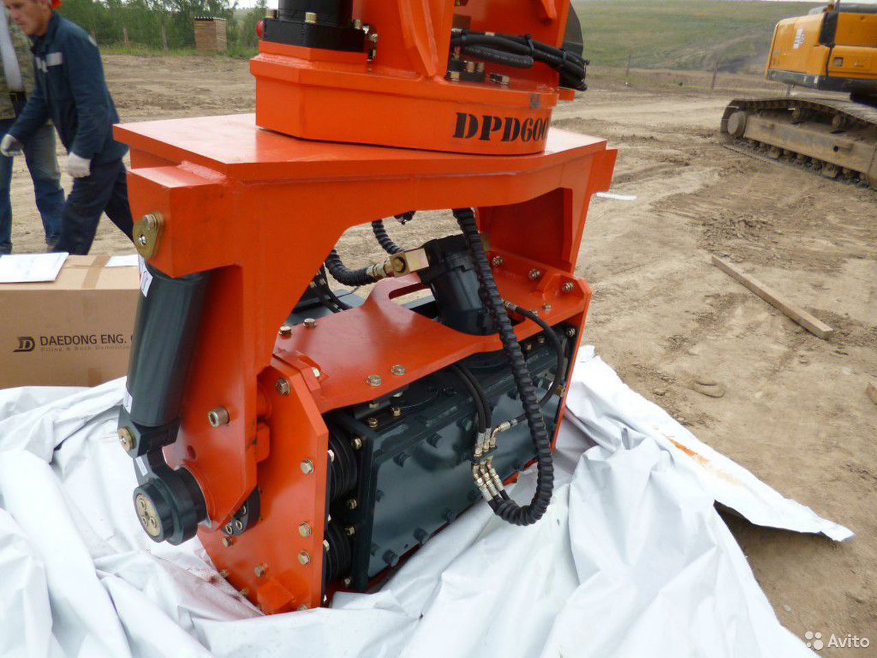 Вибропогружатель Daedong DPD600T