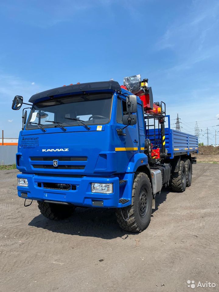 Бортовой грузовик с КМУ КамАЗ 43118 с КМУ Инман