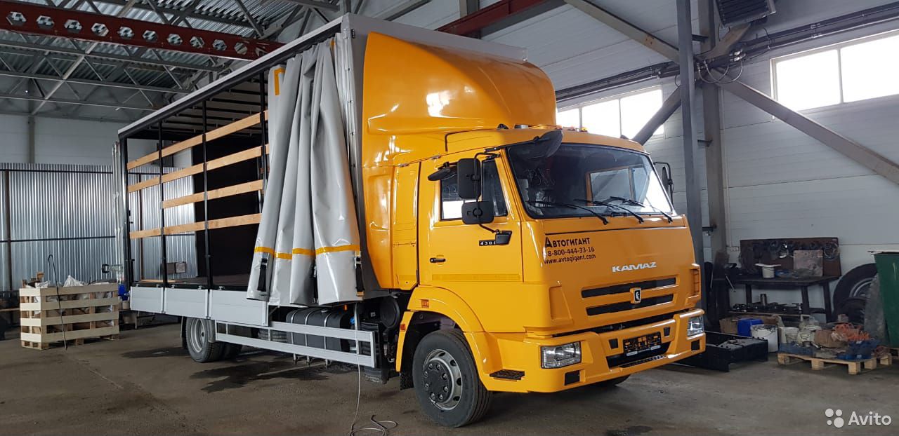 Тентованный грузовик КамАЗ 4308
