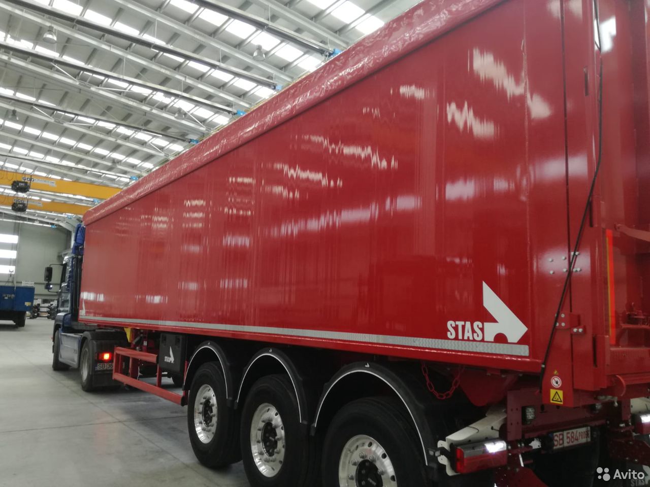 Полуприцеп зерновоз Stas AgroStar