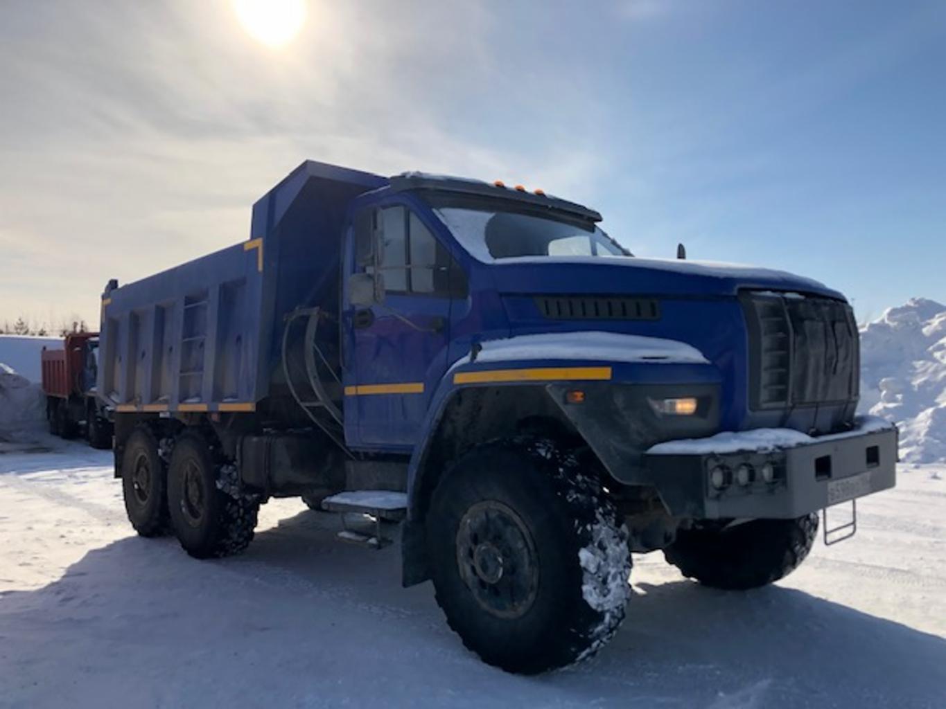 Самосвал УРАЛ 55571-5121-74