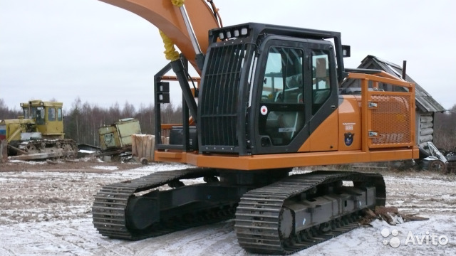 Гусеничный харвестер CASE CX210B LC Log Max