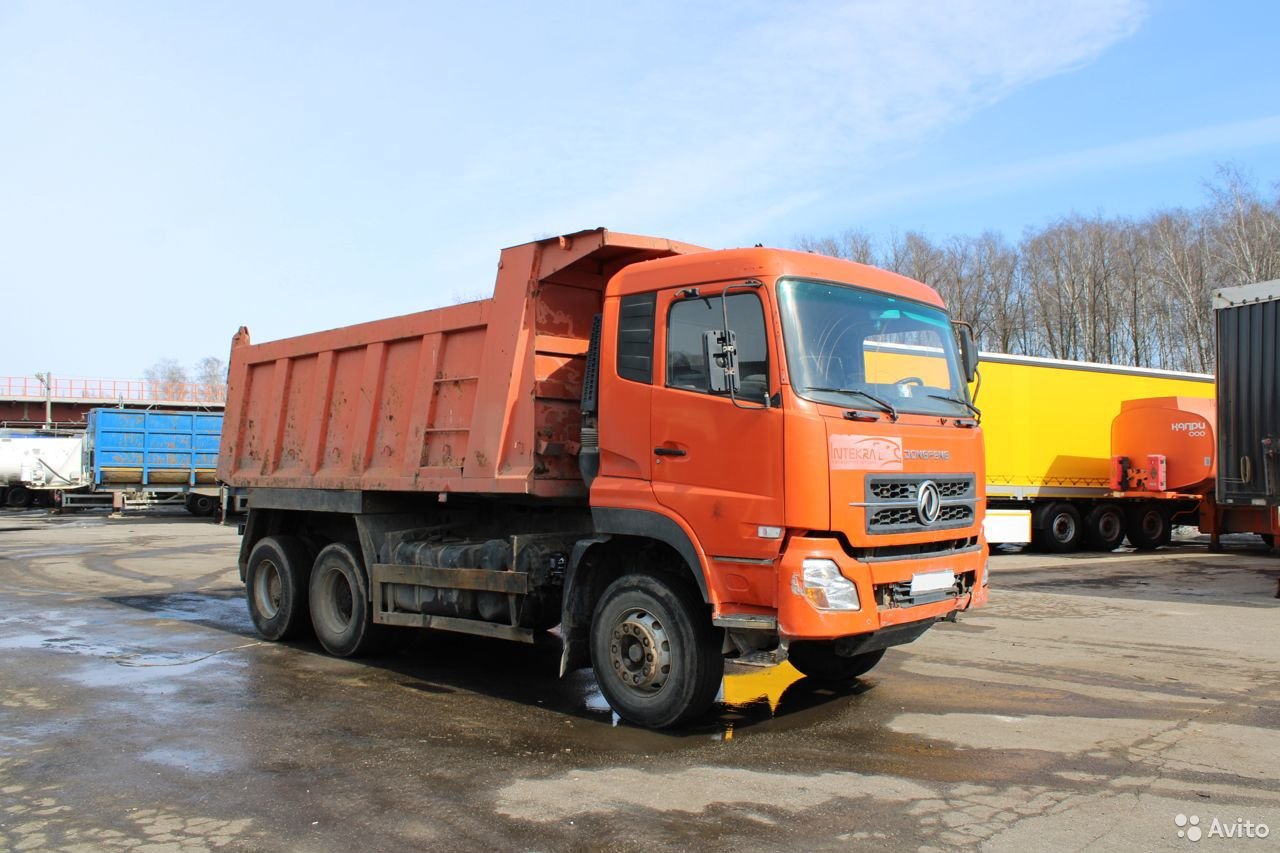 Самосвал DongFeng