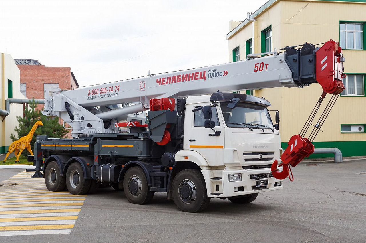 Автокран Челябинец КС-65717 на шасси КамАЗ 65201