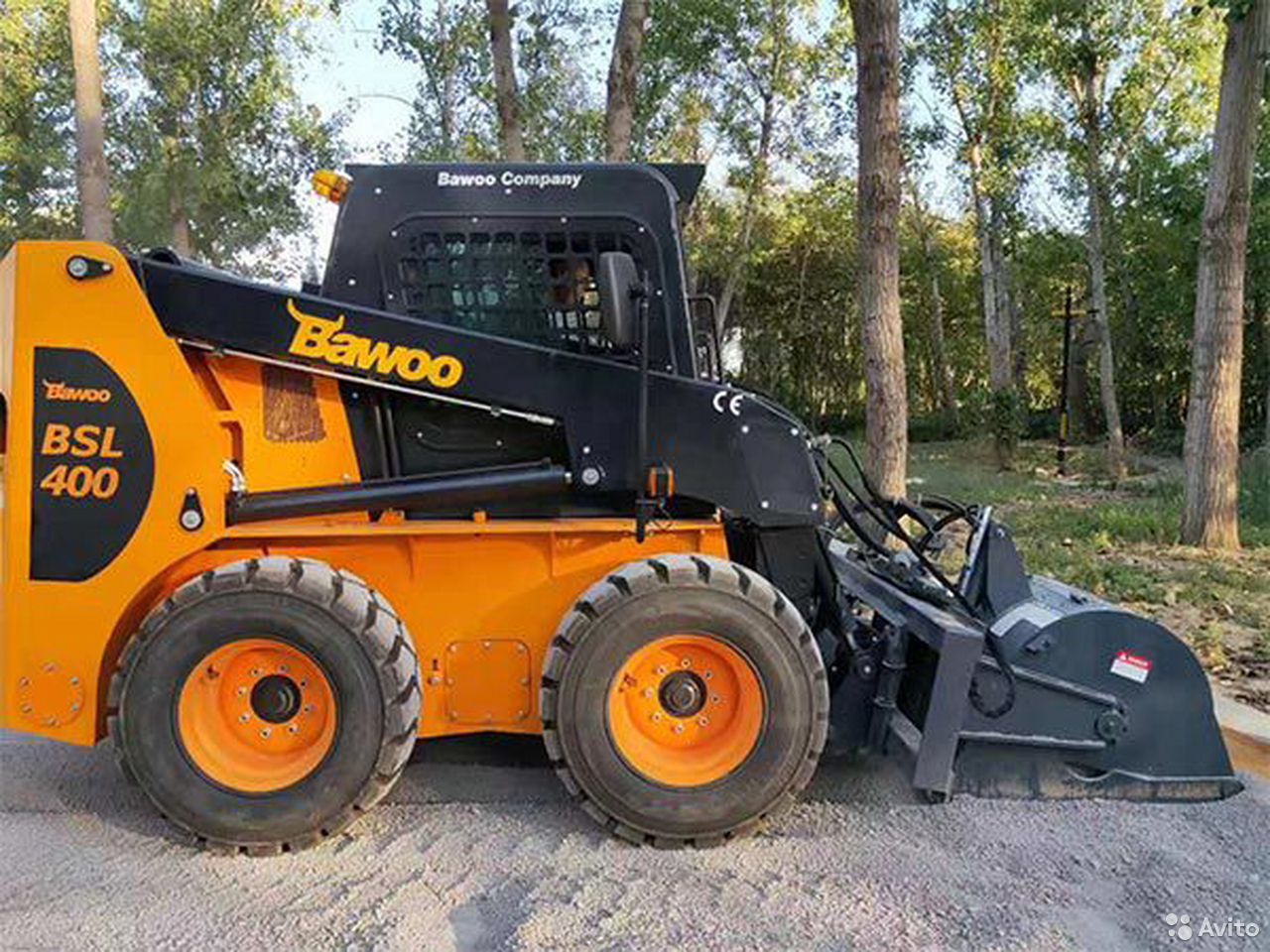 Мини-погрузчик Bawoo SSL5700